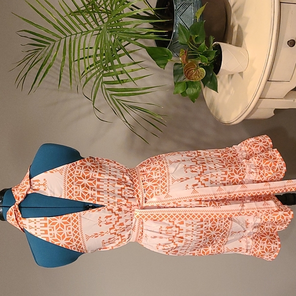 Orange & White-ish Dress / Size M - Picture 5 of 9